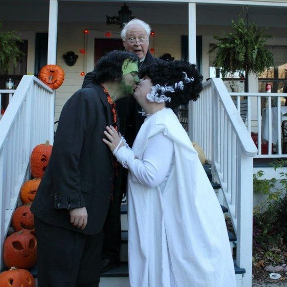 Meet your Posher, Beth - Picture 1 of 1